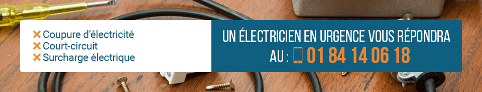 Intervention d'un électricien pour une coupure d'électricité.